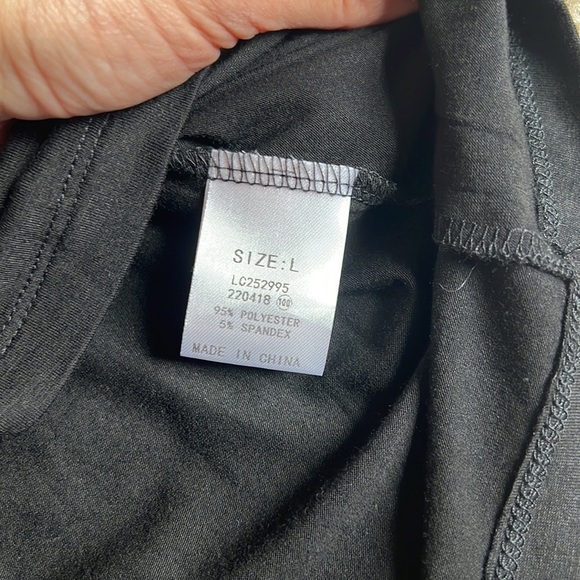 New Lace V Neck Short sleeve top blouse lace black size large - Picture 6 of 6